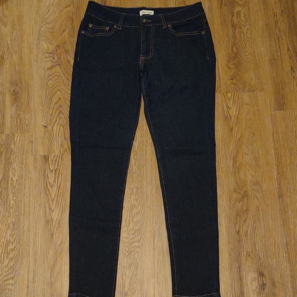 Blue Skinny Jeans with Slim Fit and Classic Design